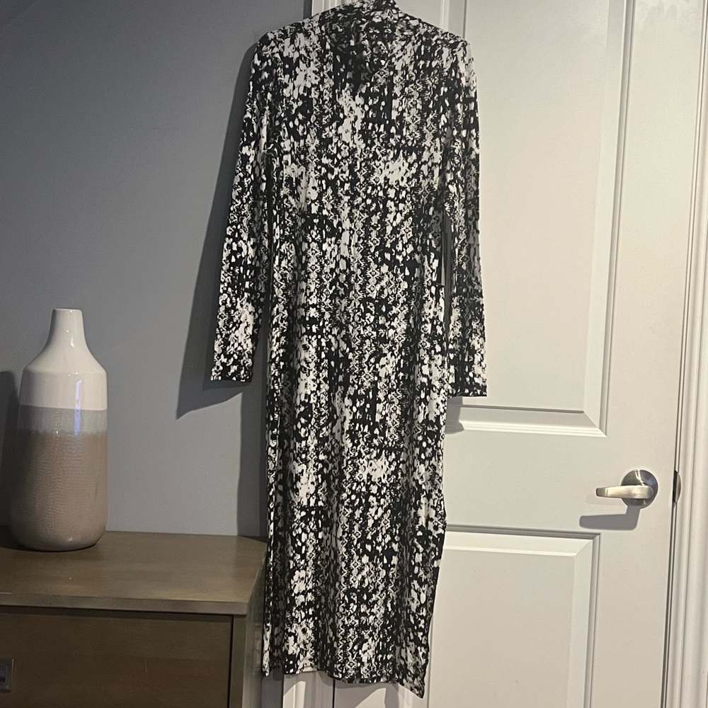 Tart Black and White Patterned Dress Size S